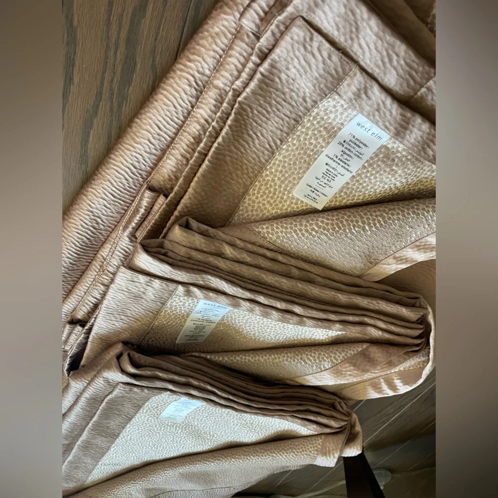 WEST ELM DUSTY BLUSH RIPPLE JACQUARD CURTAIN PANELS 48 x 108